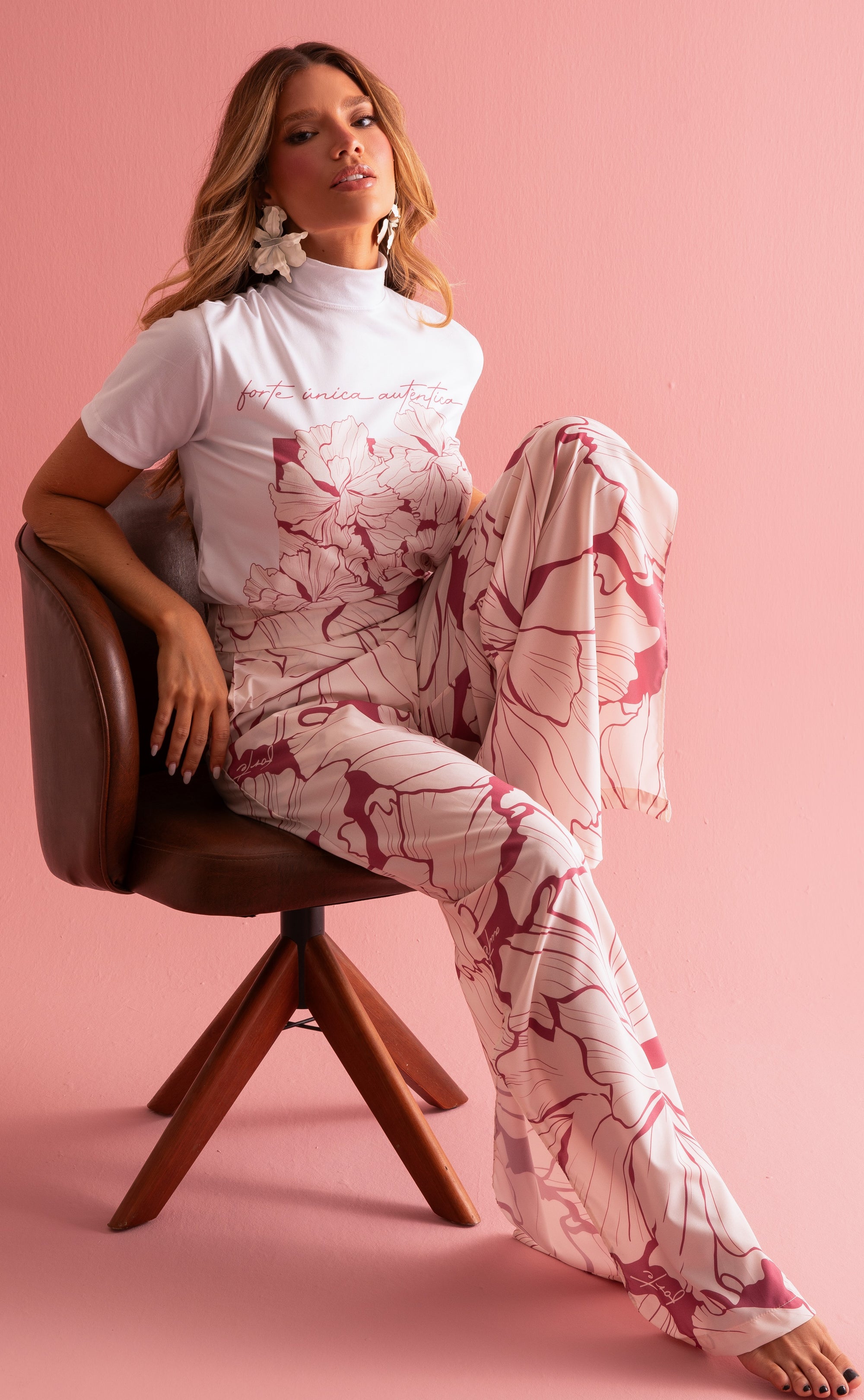 Calça Pantalona Flor de Aura