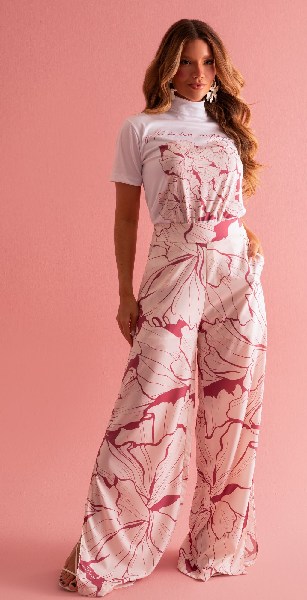 Calça Pantalona Flor de Aura