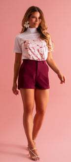 T-Shirt Manifesto Helena | Gola Alta e Algodão Premium